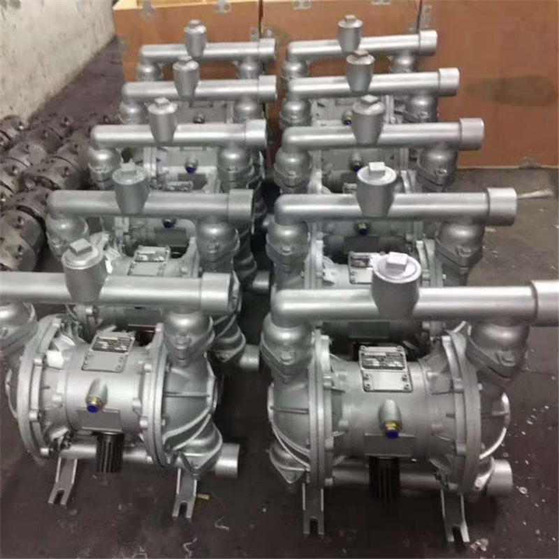 华矿重工一批气动隔膜泵发往陕西西安