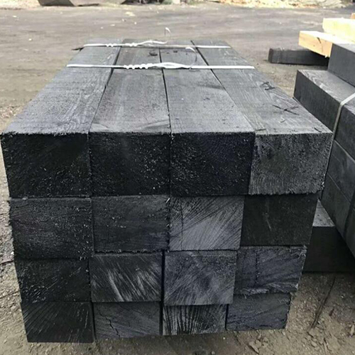 华矿重工一批油浸枕木发往曲阳